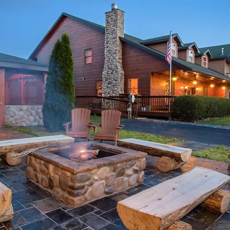 Berry Springs Lodge Sevierville Buitenkant foto