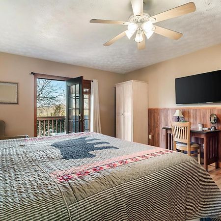 Berry Springs Lodge Sevierville Buitenkant foto