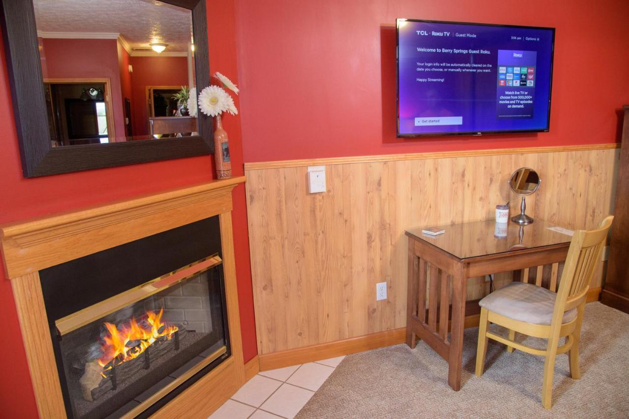 Berry Springs Lodge Sevierville Buitenkant foto
