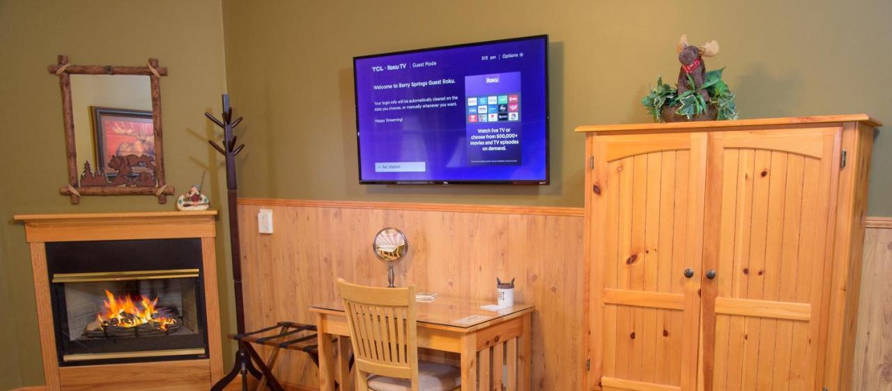 Berry Springs Lodge Sevierville Buitenkant foto