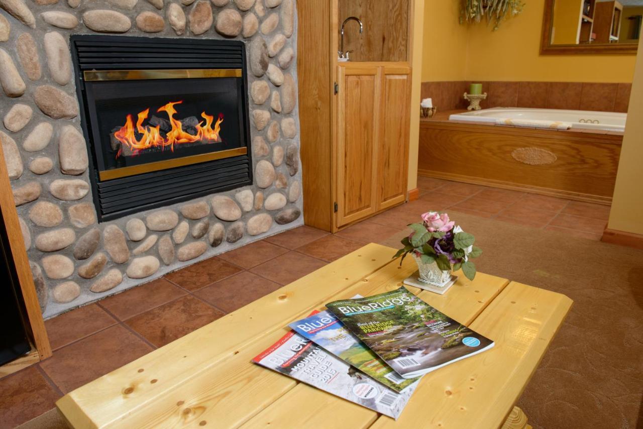Berry Springs Lodge Sevierville Buitenkant foto