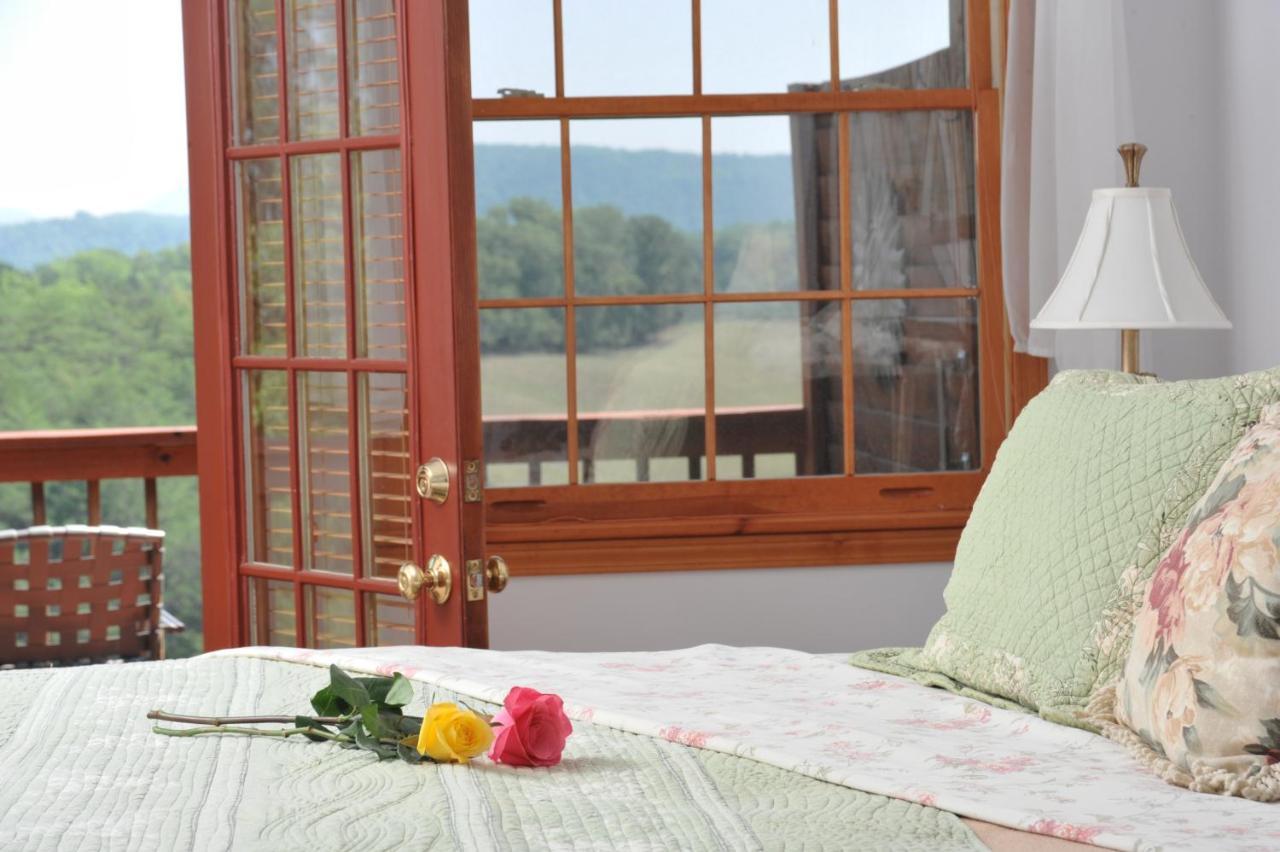 Berry Springs Lodge Sevierville Kamer foto