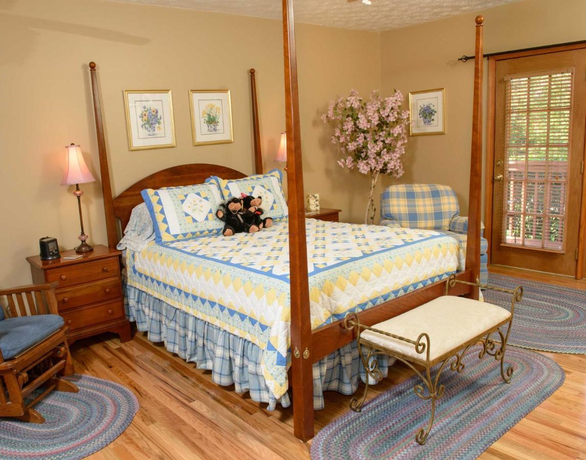 Berry Springs Lodge Sevierville Buitenkant foto
