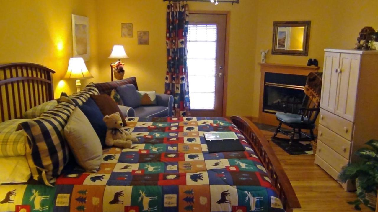 Berry Springs Lodge Sevierville Kamer foto