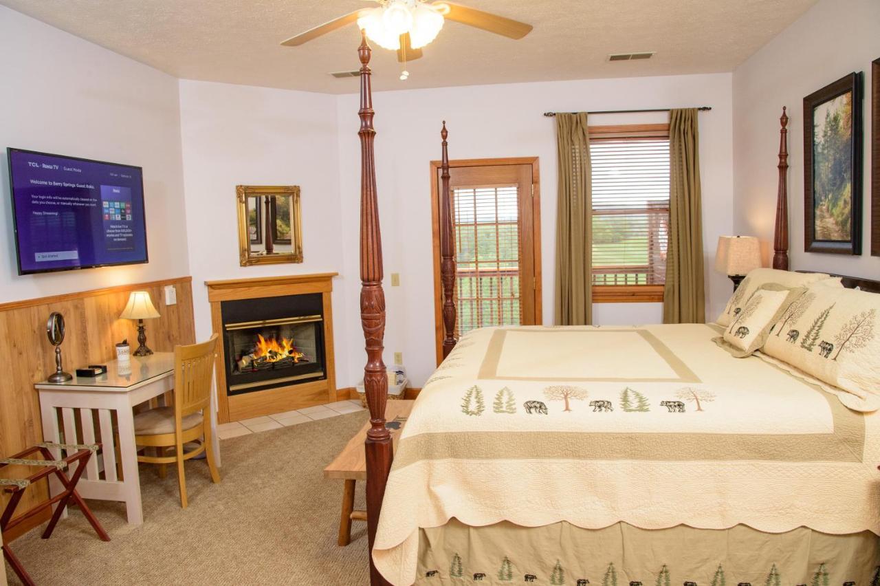 Berry Springs Lodge Sevierville Buitenkant foto